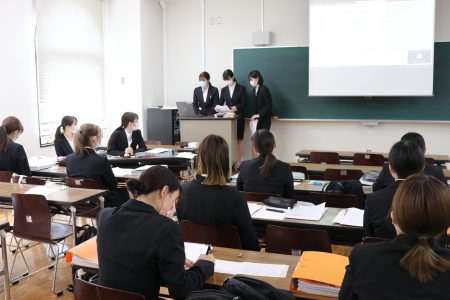 看護学科「看護科学プレゼンテーション」