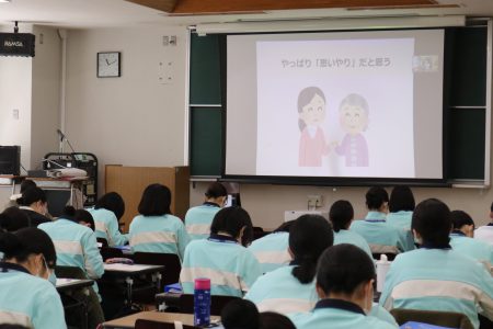 看護学科　「緩和ケア実践(学内実習)」