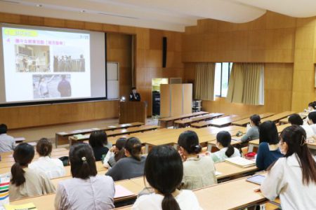 「鹿児島県が望む教師像」講演会