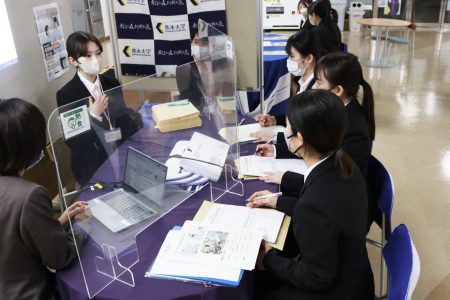 看護学科「進路ガイダンス・病院ガイダンス」を実施しました