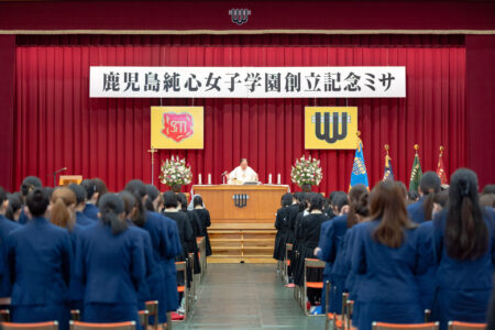 学園創立記念日