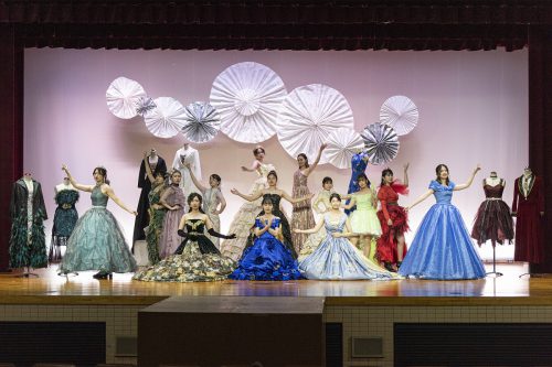 デザイン表現コース 第43回純短祭 学内発表会 ファッションショー 鹿児島純心女子短期大学 デザイン表現コース 第43回純短祭 学内発表会 ファッションショー 鹿児島純心女子短期大学