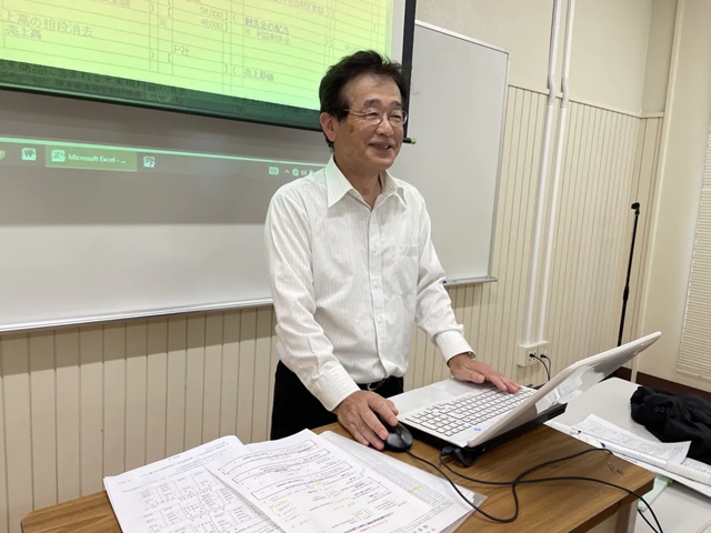 池崎 和弘