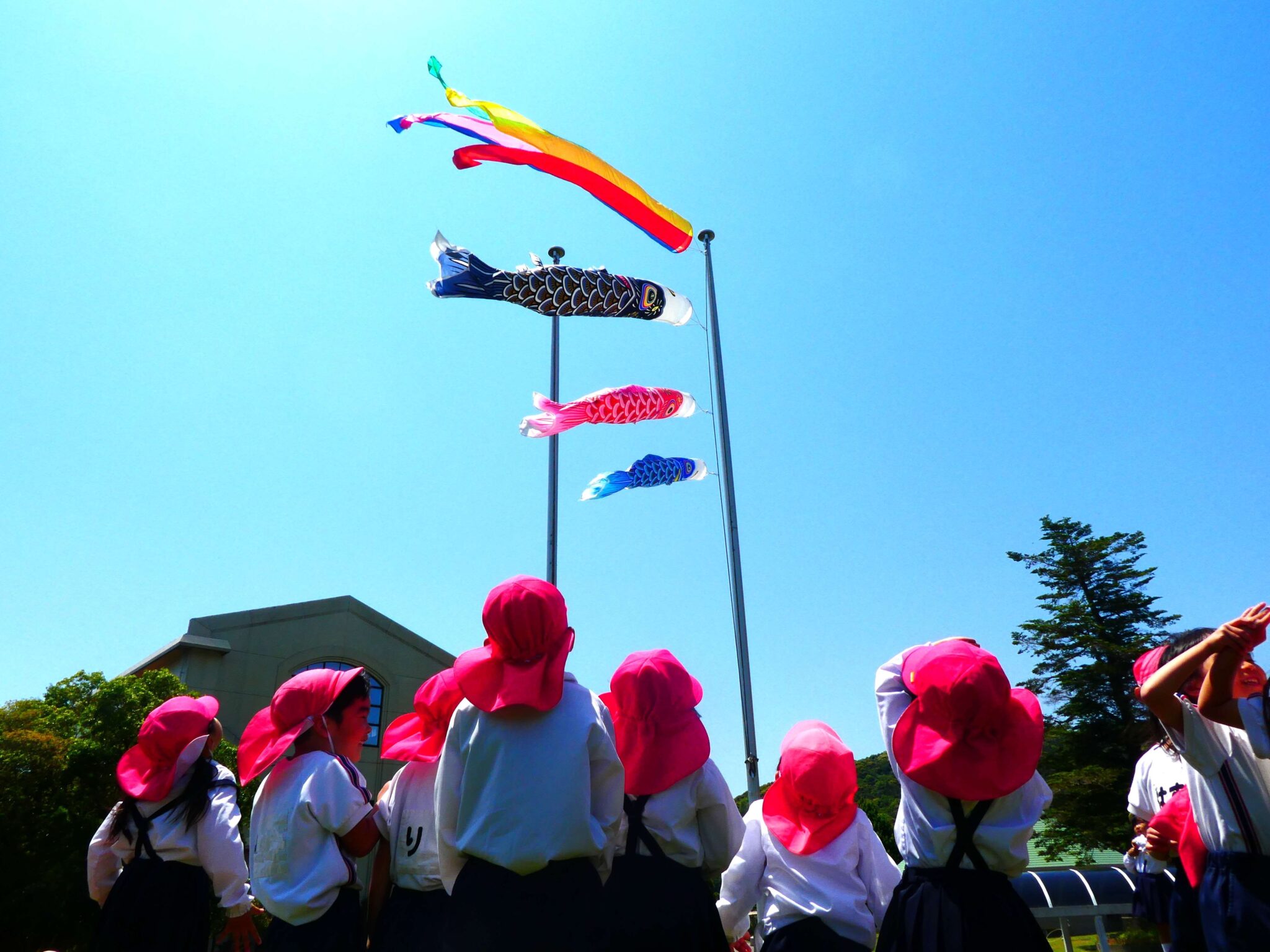 園の一日 3・4・5歳 幼保連携型認定こども園 鹿児島純心大学附属純心幼稚園